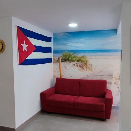 El Rinconcito Cubano En La Playa Διαμέρισμα Αλμερία Εξωτερικό φωτογραφία